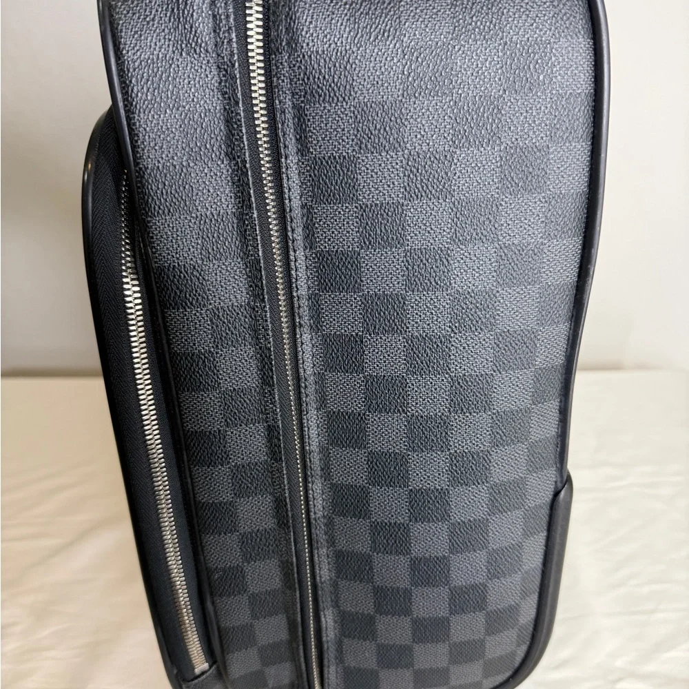 Louis Vuitton Pilot Trolley Bag